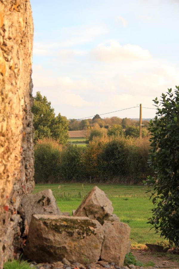 Les chambres d'hôtes de La Métairie du Bourg Les Herbiers Exterior foto